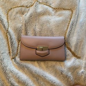 ADORABLE lavender purse, ONLY USED ONCE
